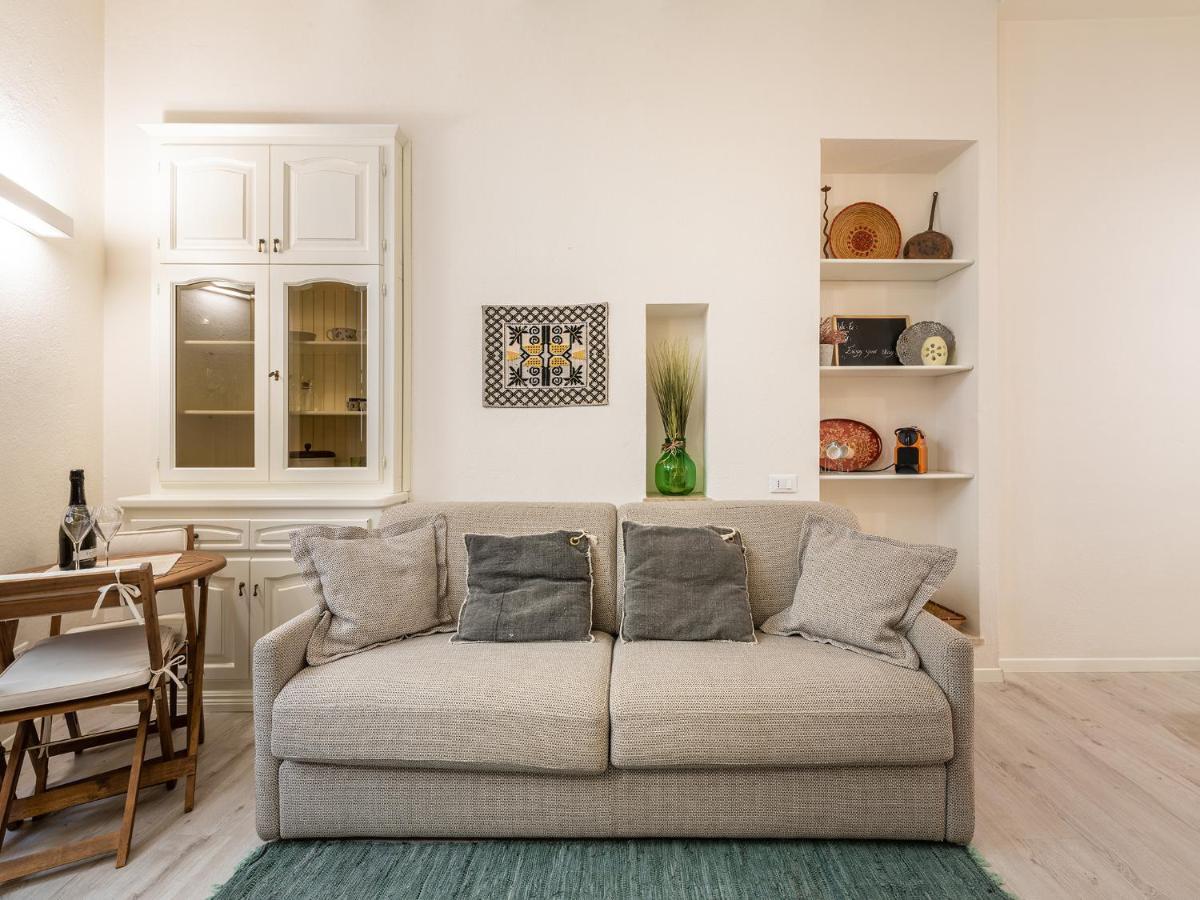 Caldo Appartamento nel cuore della città Cagliari Extérieur photo