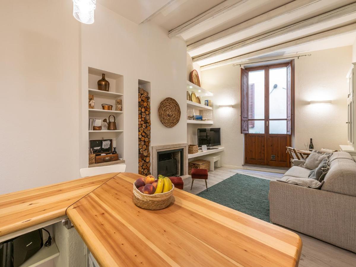 Caldo Appartamento nel cuore della città Cagliari Extérieur photo